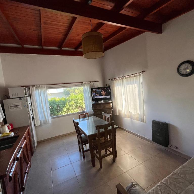 Ayres de Cobo - One-Bedroom House - 3