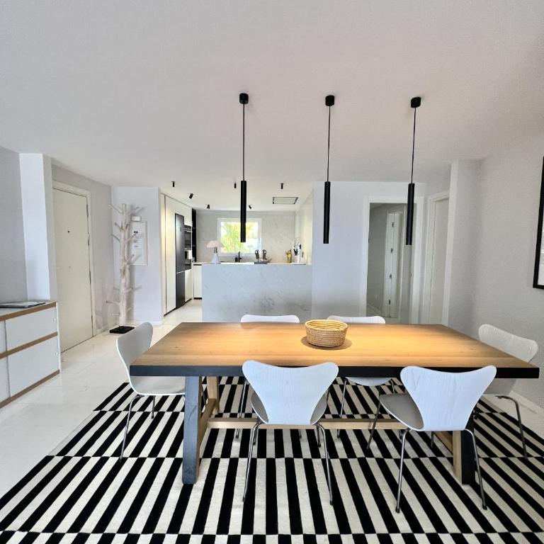 26 - Grand appartement a Marbella Golden Mile vue sur me - Apartamento de 3 dormitorios con vistas al mar - 27