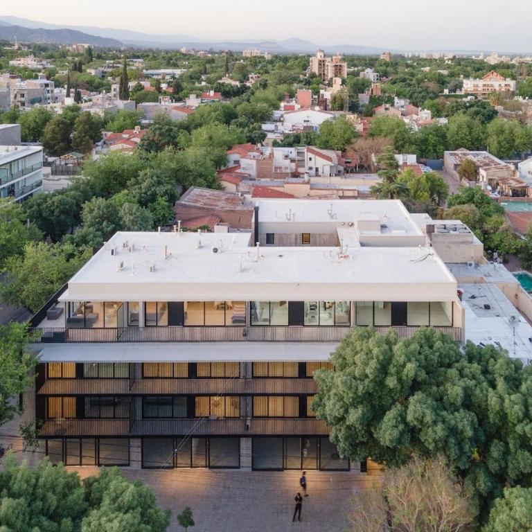 Luminoso y Cálido departamento 5ta Sección - Apartamento de 1 dormitorio - 12