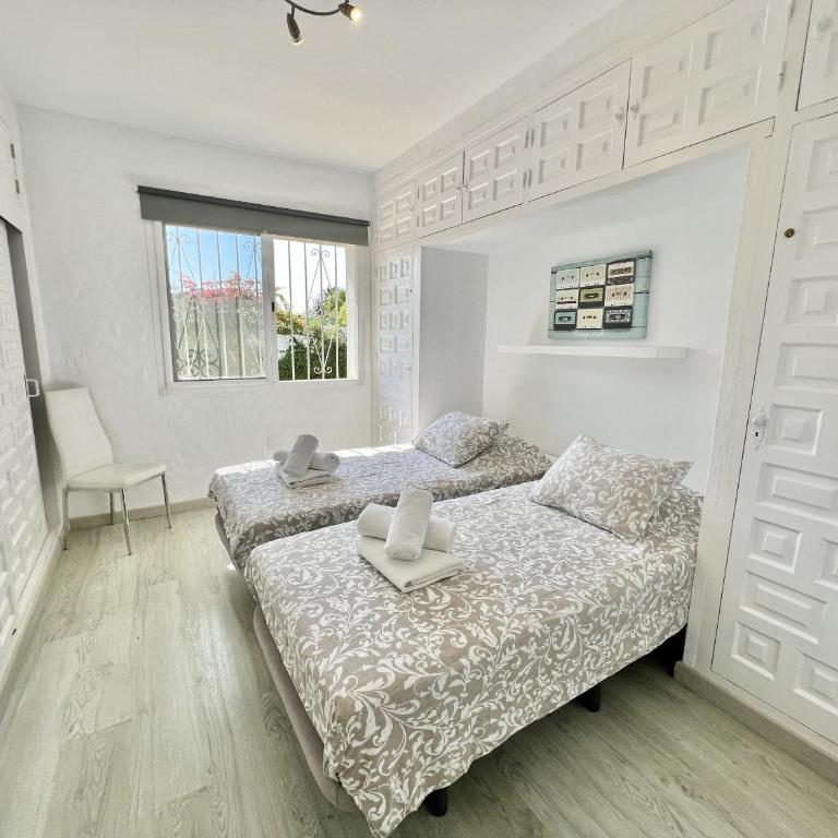 58 - villa 4 chambre piscine prive proche de la mer a Cancelada - Villa con piscina privada - 30