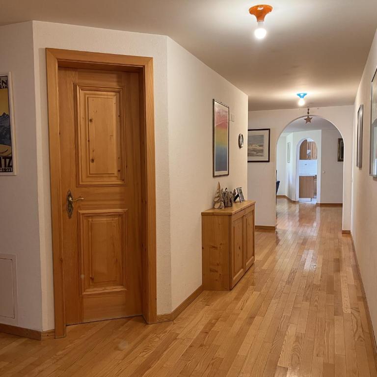 Chesa Foulla Rosa - 6 pax - Apartment - 6