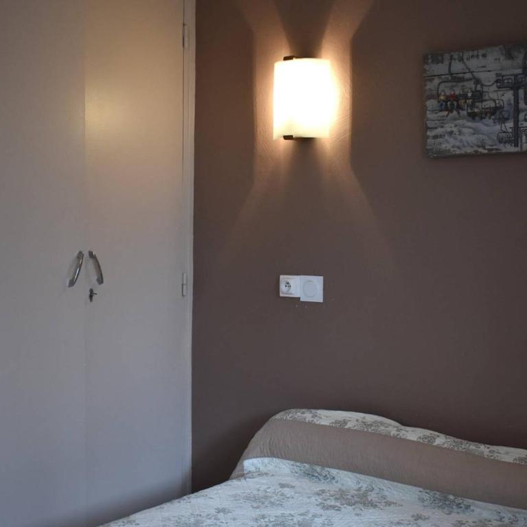 Appartement lumineux 3 pièces - Vue Pyrénées et stationnement - Appartement 2 Chambres - 6