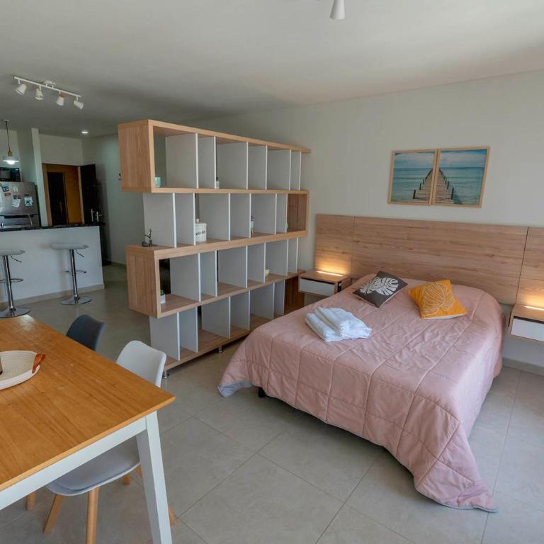 Amplio y luminoso estudio con balcón y parrilla en el centro - Apartamento de 1 dormitorio - 14