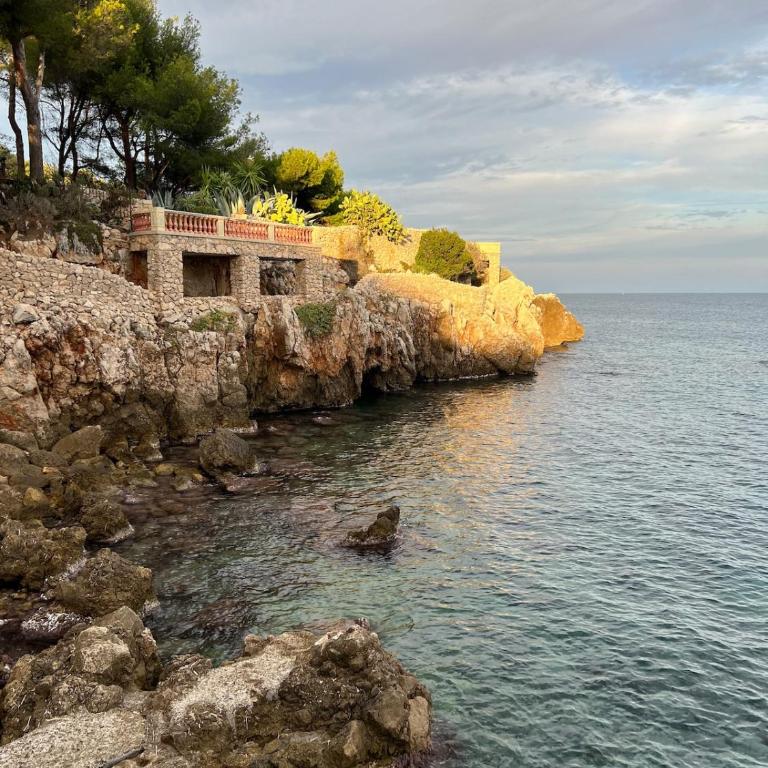Sunny Riviera Apartment - Walk to Beach - Terrace - Antibes - Premium Apartment mit 1 Schlafzimmer - 20