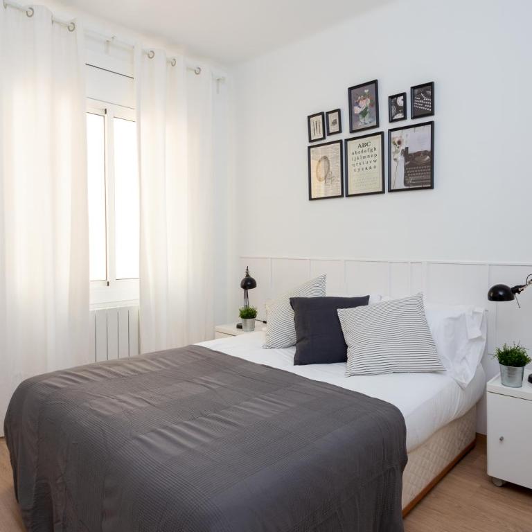 Renovated and Contemporary Apartment Near Paseo de Gracia - Two-Bedroom Apartment - 7