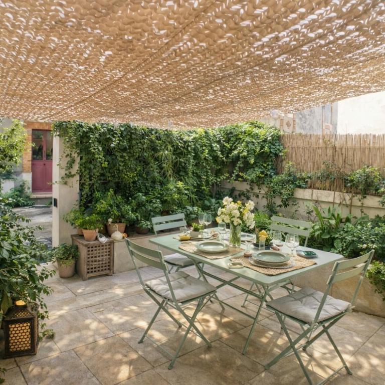 Jolie maison avec cour, centre-ville d'Arles - Maison 2 Chambres - 1