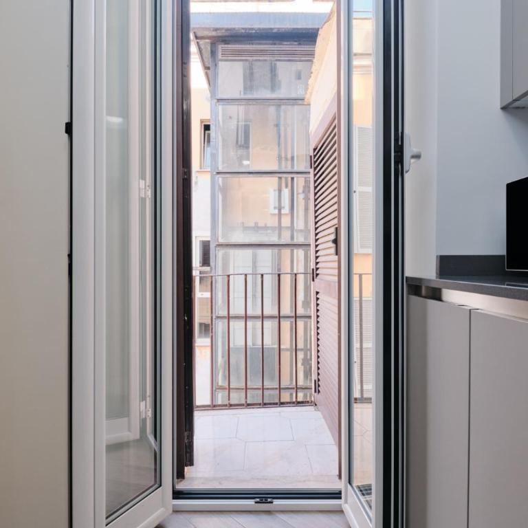 RENTALPRO - Vatican Elegant Suite - Appartamento con 1 Camera da Letto e Balcone - 20
