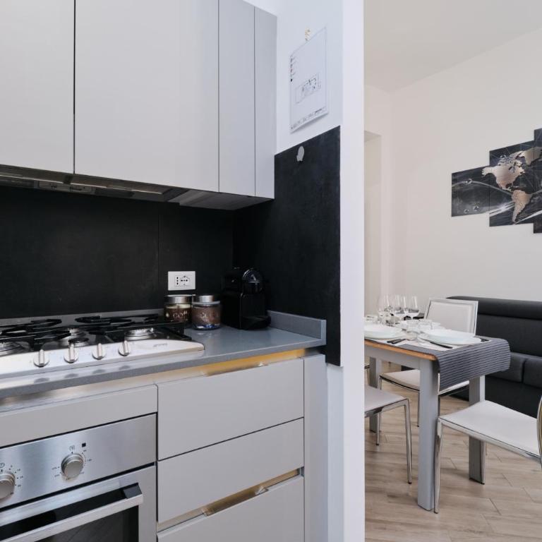 RENTALPRO - Vatican Elegant Suite - Appartamento con 1 Camera da Letto e Balcone - 16
