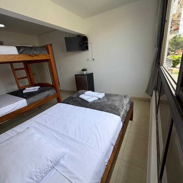 Apartaestudio grupal privado dentro de hotel - Habitación Triple Clásica - 2
