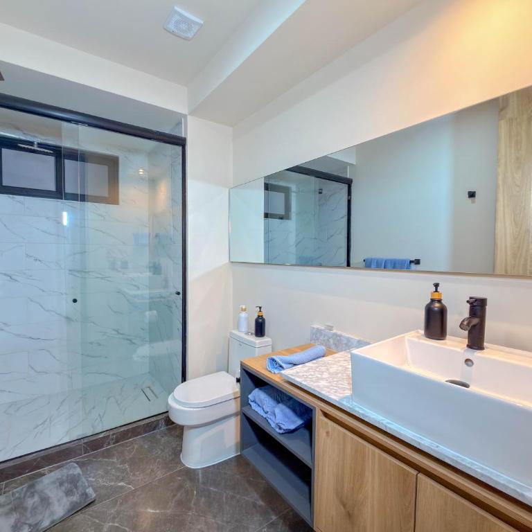 Departamento con Vista en Torre Luum, Col Americana 501 - One-Bedroom Apartment - 4