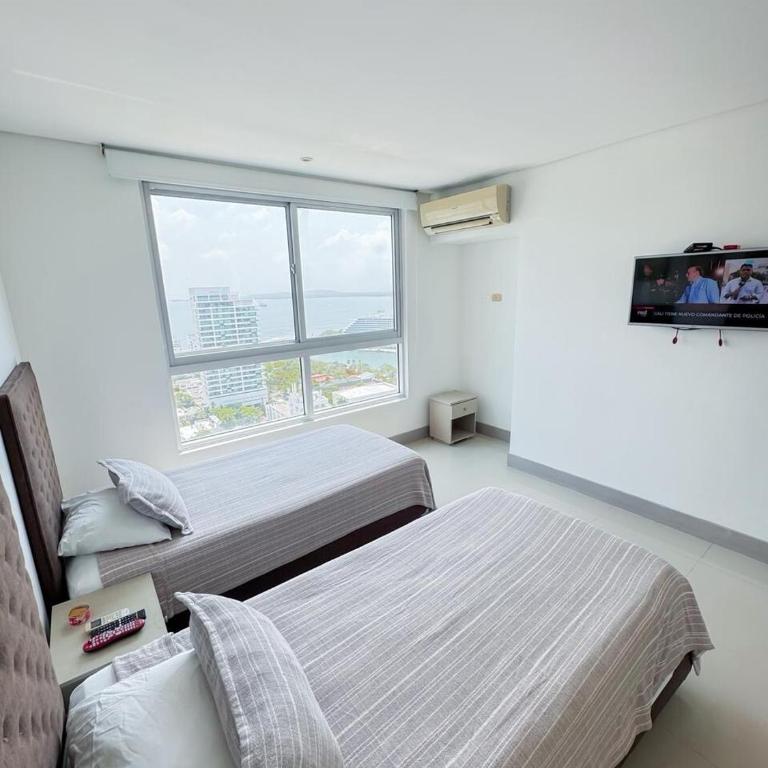 Luxury Ocean View Palmetto Beach Floor 24 2BR - Two-Bedroom Apartment - 23