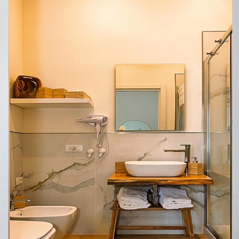 RELAIS DELL'USSERO Pisa centro - Camera Matrimoniale con Bagno Privato - 20