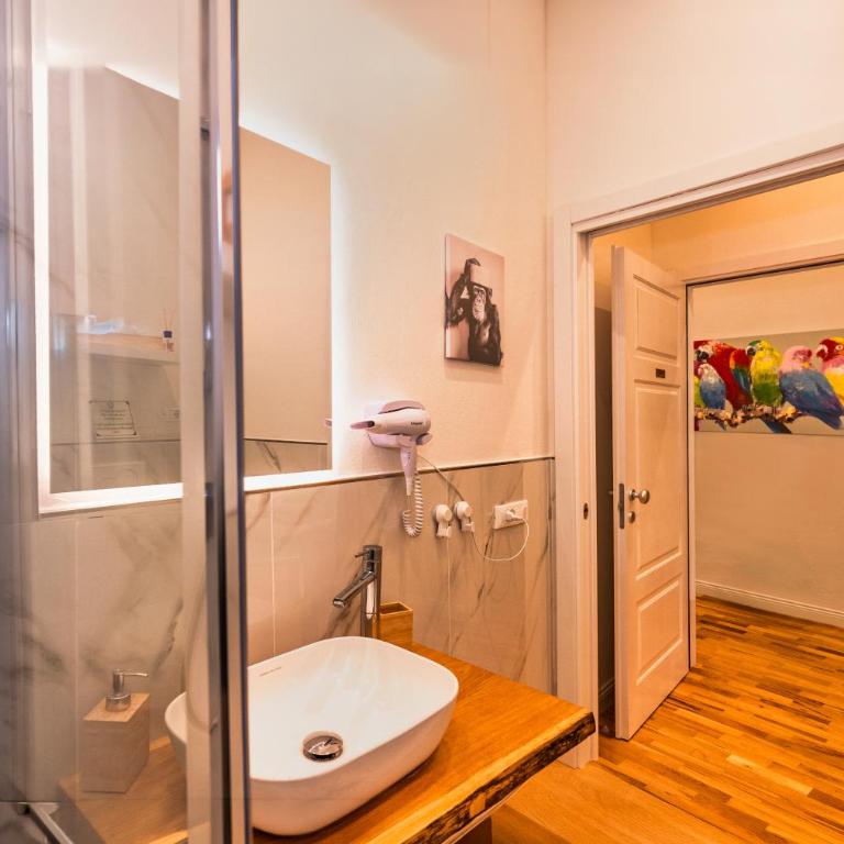 RELAIS DELL'USSERO Pisa centro - Camera Matrimoniale con Bagno Privato - 13