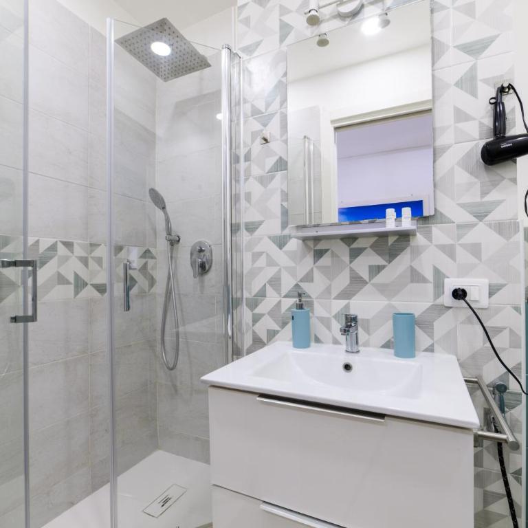 B&B Sorrento Mahal Kita - Triple Room with Private Bathroom - 10