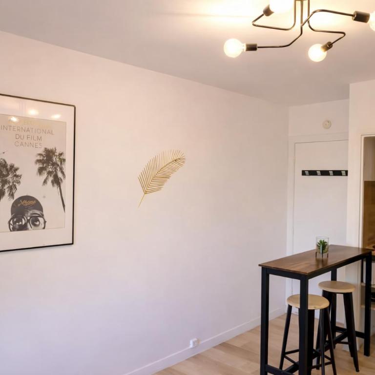 Studio Cosy & clim Plages & Palais à pied - Apartamento de 1 dormitorio - 6