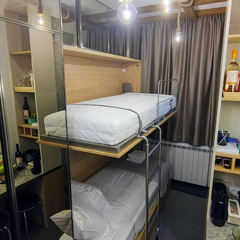 Star Hill 3R - One-Bedroom Apartment - 9