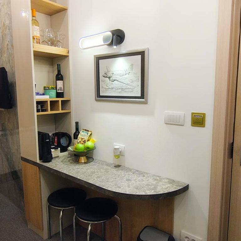 Star Hill 3R - One-Bedroom Apartment - 10