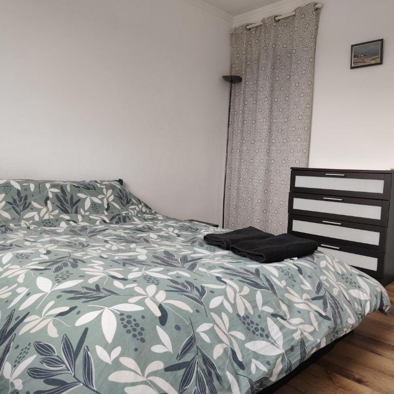 Maison 3 chambres Le Mans, proche circuit - Appartamento con 2 Camere da Letto - 4