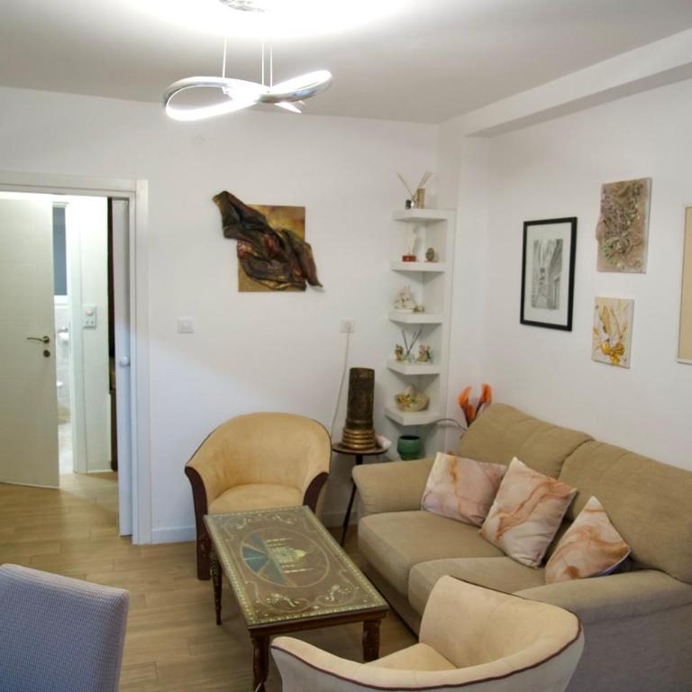3 Bedroom Aparment - Old Town View - Three-Bedroom Apartment - 18