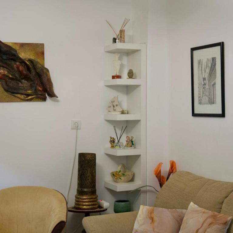 3 Bedroom Aparment - Old Town View - Three-Bedroom Apartment - 4