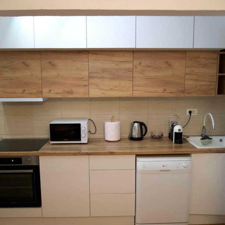 3 Bedroom Aparment - Old Town View - Three-Bedroom Apartment - 32