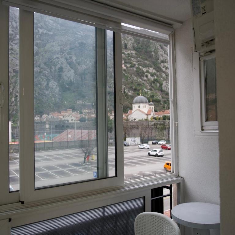 3 Bedroom Aparment - Old Town View - Three-Bedroom Apartment - 30