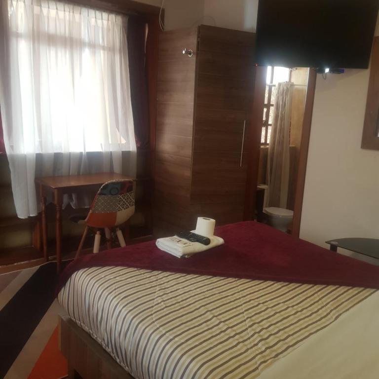 Hostal NIZZA - Habitación Individual Deluxe - 1