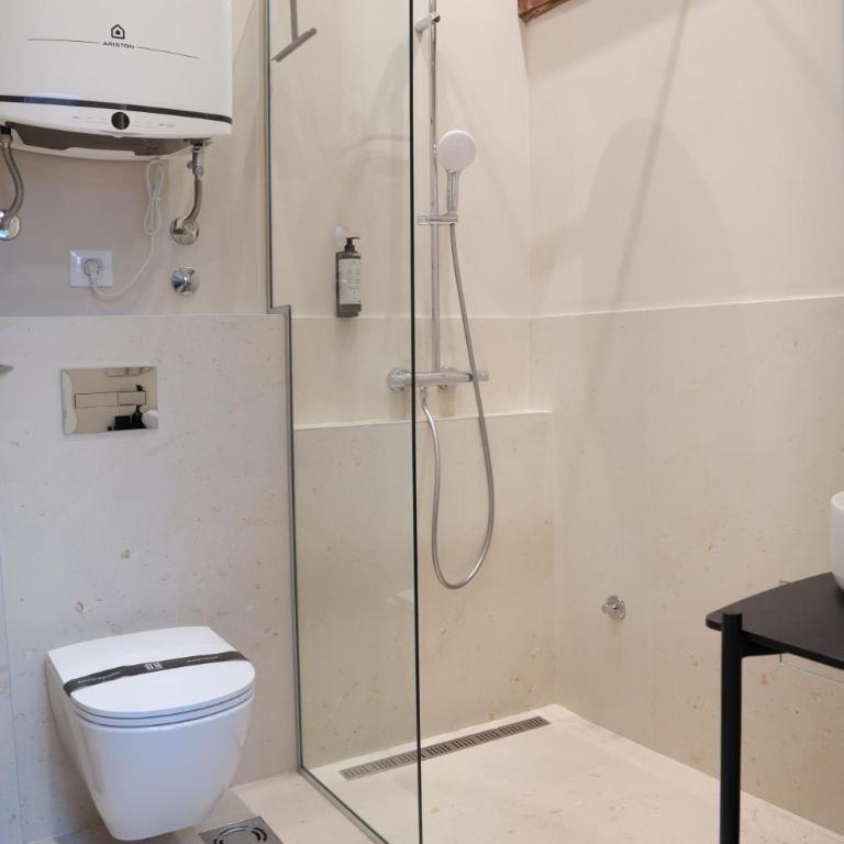 Gastro&Stay B&B - Belgrade CityCentre - Studio s King-sajz Krevetom i Sofom na Izvlačenje - 5