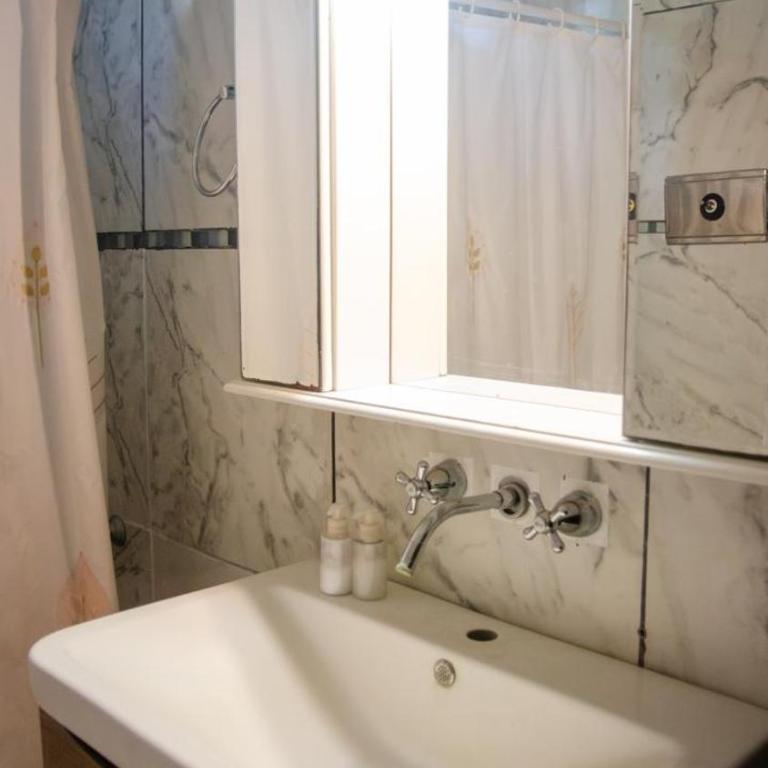 Altos de Empalme - Guest House - Triple Room with Private Bathroom - 5