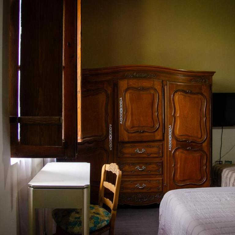 Altos de Empalme - Guest House - Classic Quadruple Room - 11