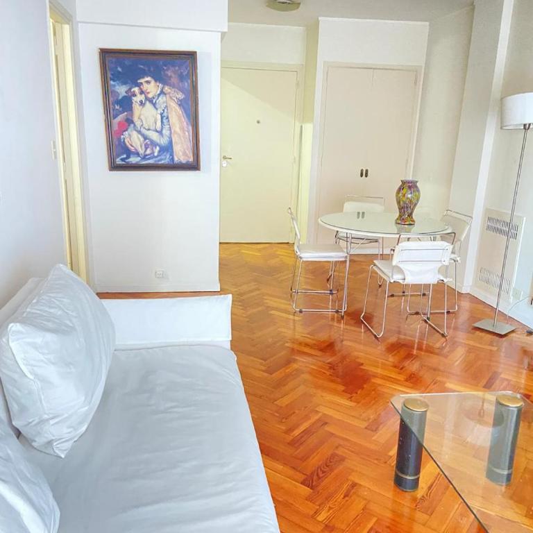 Leonardo Da Vinci Residence - Two-Bedroom Superior Apartment - 1