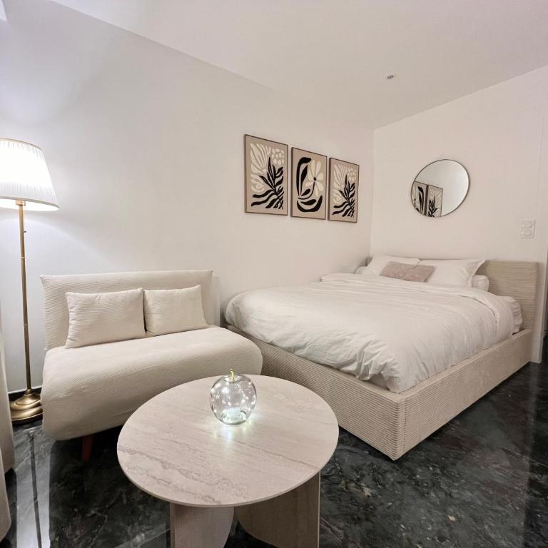 Nid du Lac - Studio cosy & moderne au bord du lac avec terrasse - One-Bedroom Apartment with Balcony and Mountain View - 1