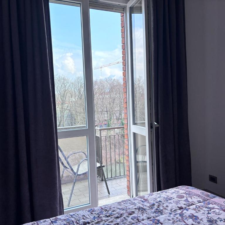 Elegante soggiorno Giardini Reali Torino Centro - Appartamento Familiare con 2 Camere da Letto e Vista - 8