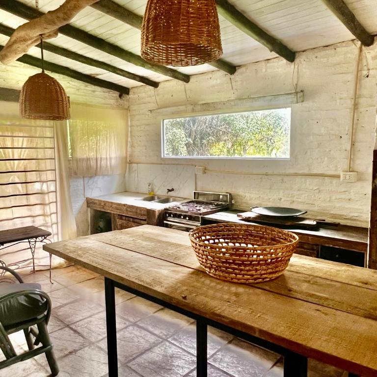 Momocho - Five-Bedroom House - 10