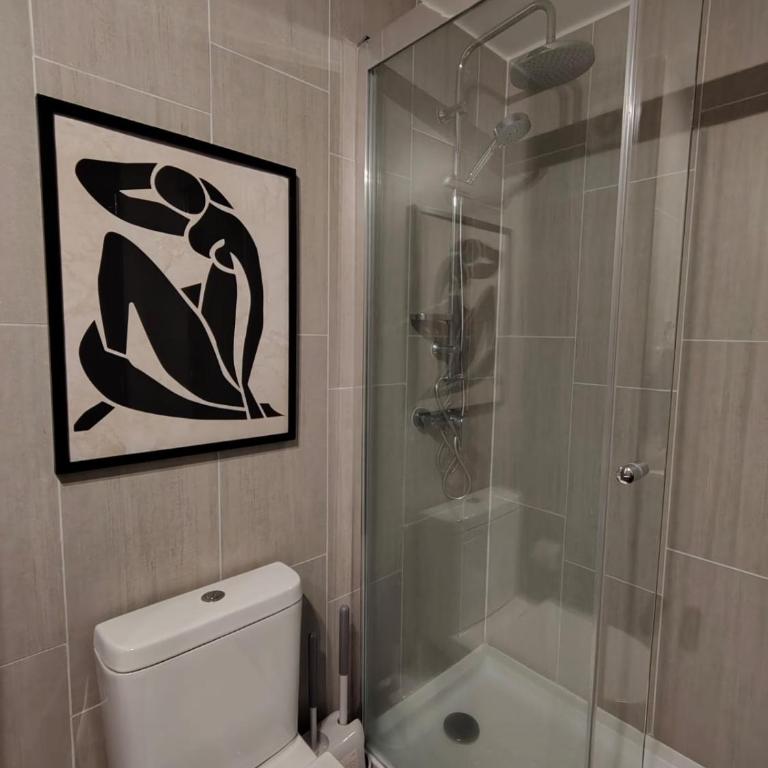 HOM I Wifi Parking Calefaccion Cerca del Centro - Apartment - 11