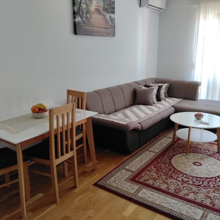 Renta apartman - Apartman sa 1 Spavaćom Sobom - 3
