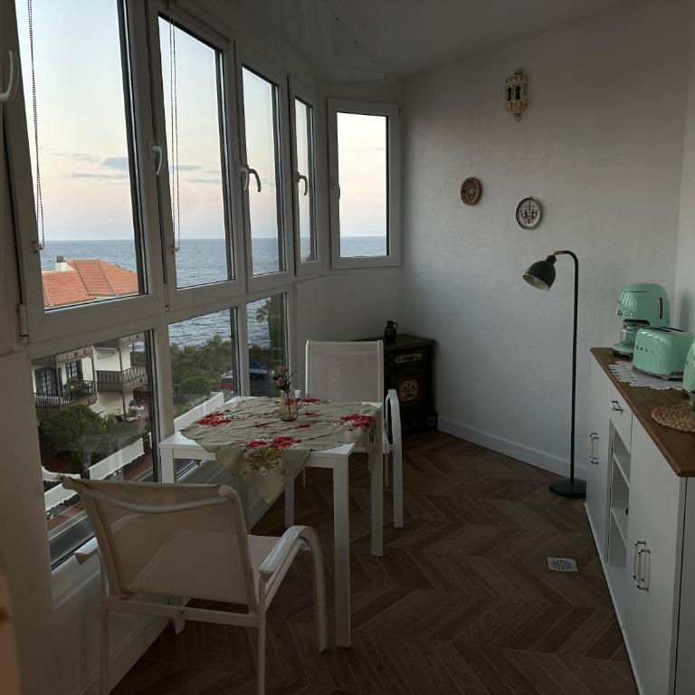 Cozy Studio with Seaview - Estudio con vistas al mar - 19