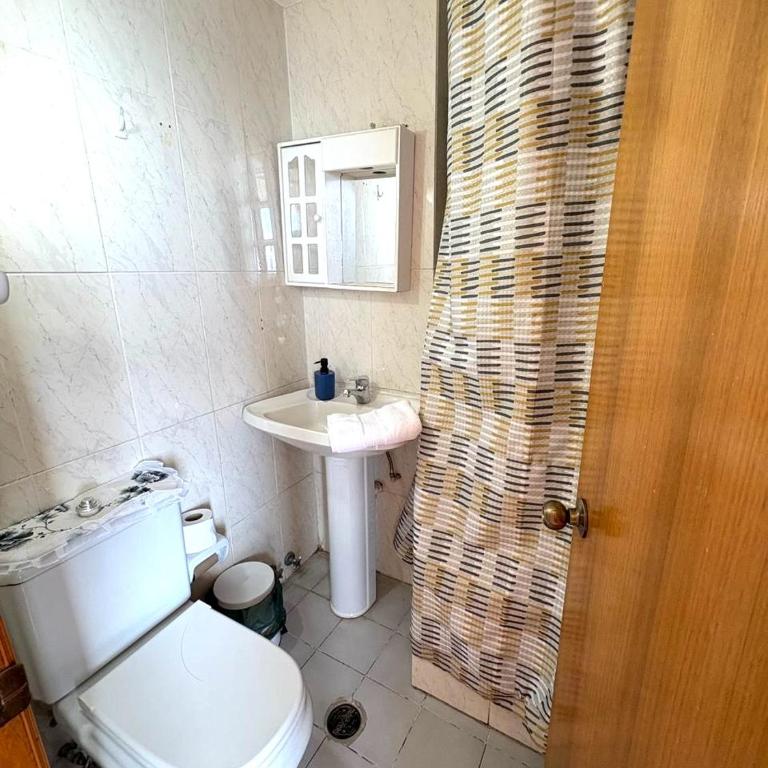 Vista al Mar, en Primera Línea, Mall a pasos - Three-Bedroom Apartment - 20
