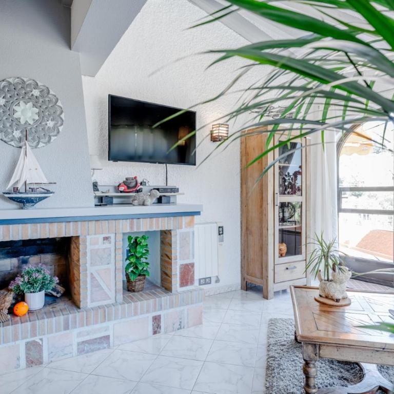 Villa Apartment with Private Pool and Ifach View - Maryvilla Calp - Apartamento de 2 dormitorios con vistas a la montaña - 16