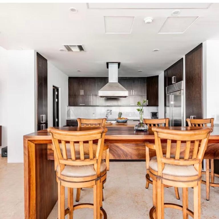 Amazing massive ph at olas altas by los muertos beachfront - Apartamento - 15