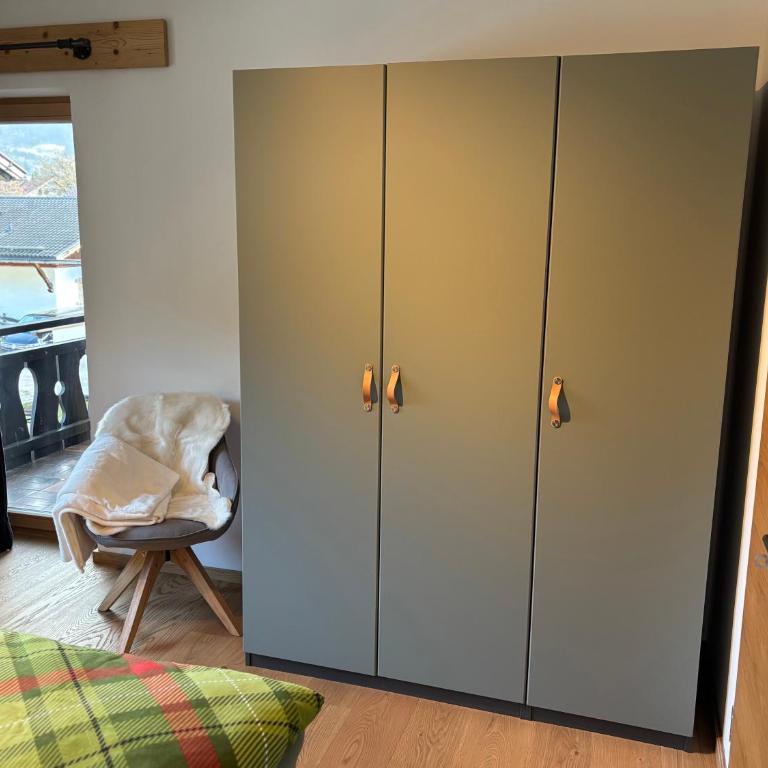 FeWo Berg-Faszination - One-Bedroom Apartment with Balcony and Mountain View - 15