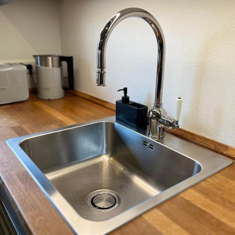 FeWo Berg-Faszination - Two-Bedroom Apartment with Mountain View - 16