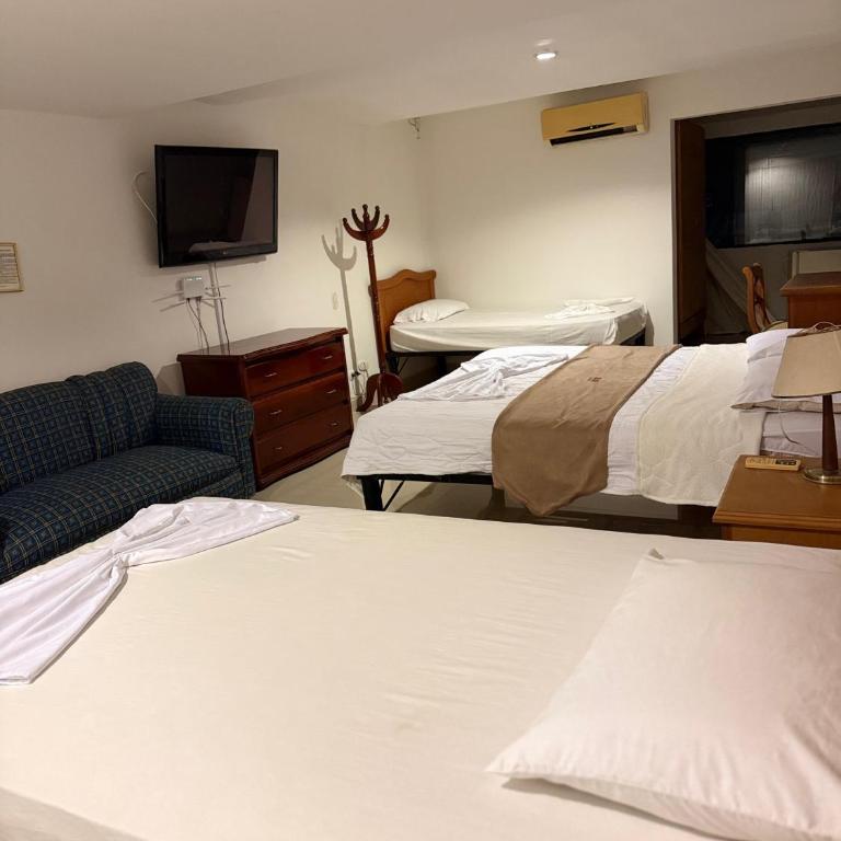 Xilon Melgar - Suite - 2
