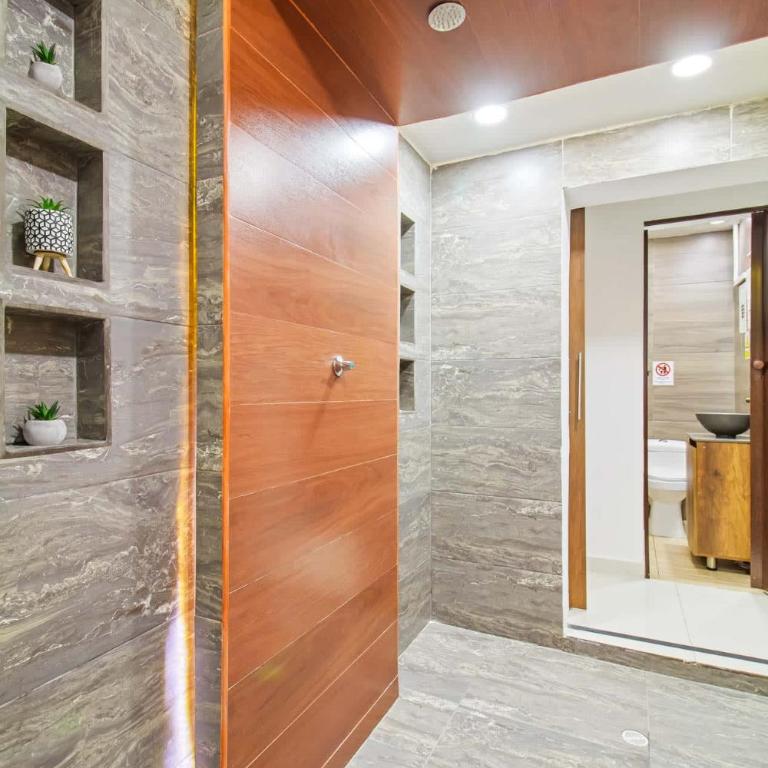 6 Habitaciones con un Jacuzzi Privado - Deluxe Apartment - 10