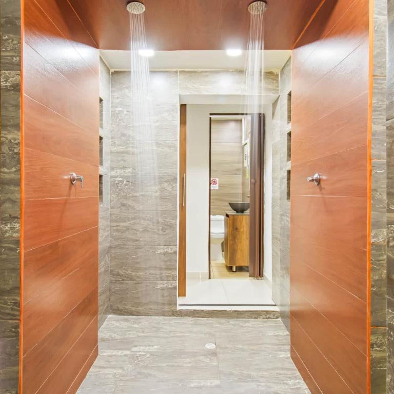 6 Habitaciones con un Jacuzzi Privado - Deluxe Apartment - 9