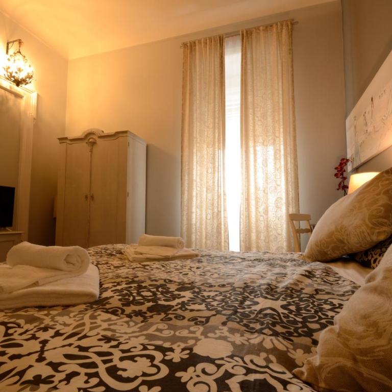 RESIDENZA DEGLI ARTISTI - La Maison - Camera Tripla con Bagno Privato Esterno - 11