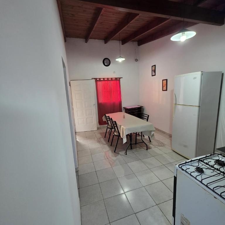 Casa en San Nicolás de los arroyos - Apartamento de 2 dormitorios - 10