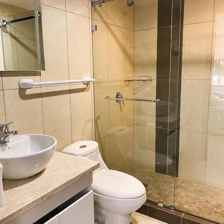 Departamento en Bellini - Puerto Santa Ana - Two-Bedroom Apartment - 14