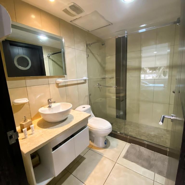 Departamento en Bellini - Puerto Santa Ana - Two-Bedroom Apartment - 17