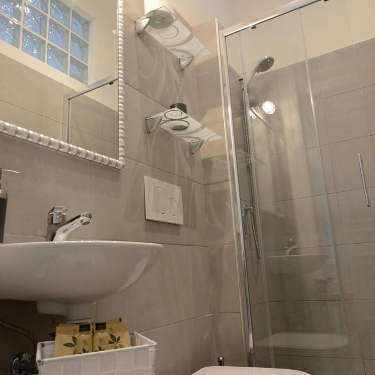 RESIDENZA DEGLI ARTISTI - La Maison - Camera Matrimoniale con Bagno Privato Esterno - 12